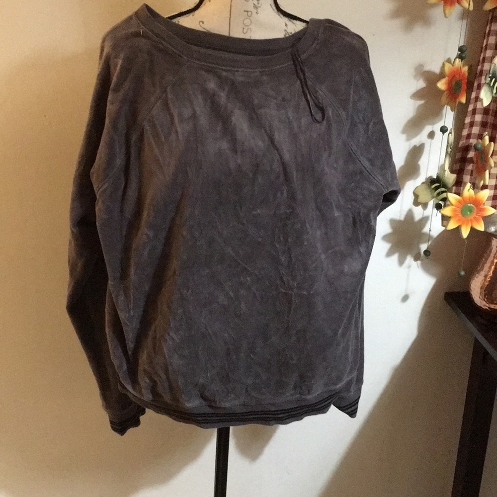 T-shirt size XL